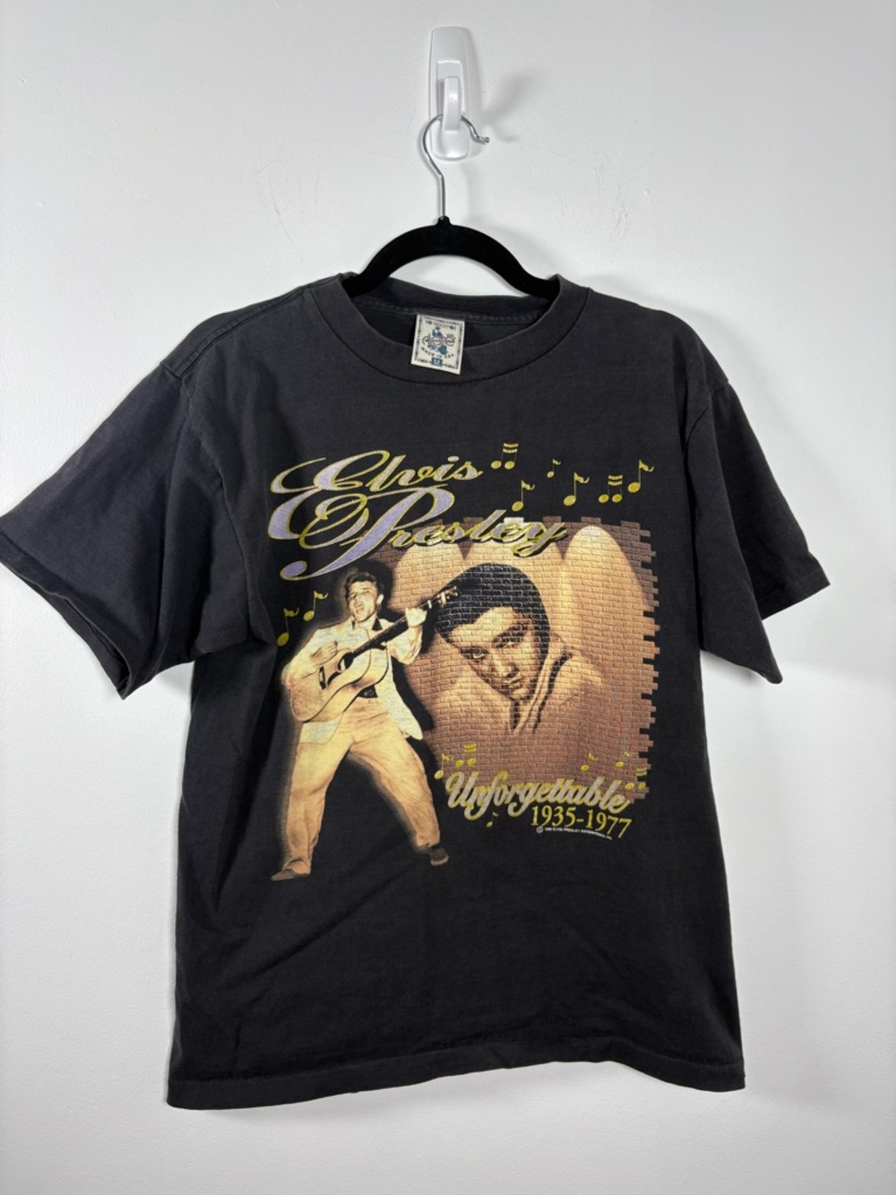 Vintage Elvis Presley Black Graphic Tribute T-Shirt